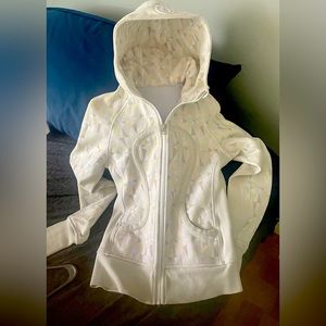 Lululemon Scuba Light Hoodie